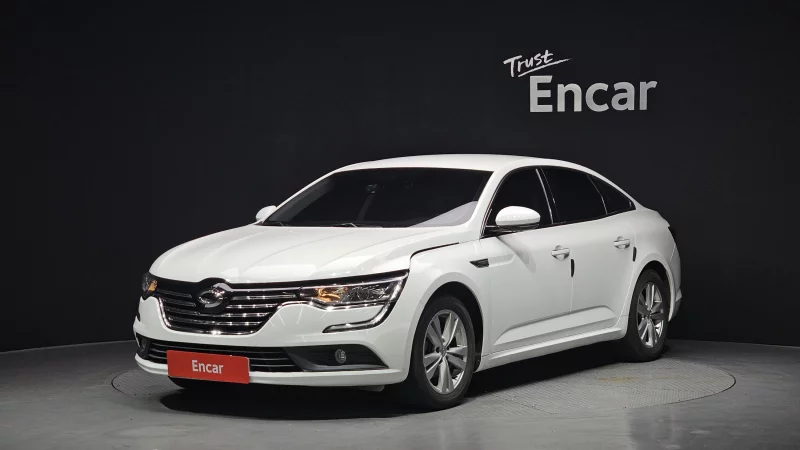 Renault SM6