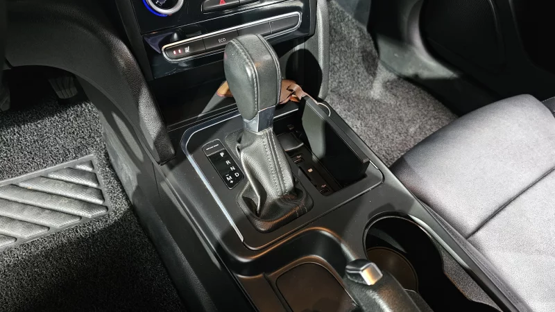 Renault SM6