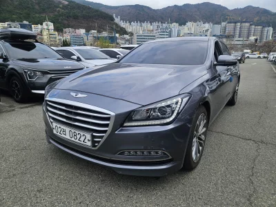 Hyundai Genesis