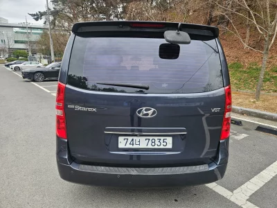 Hyundai Grand Starex