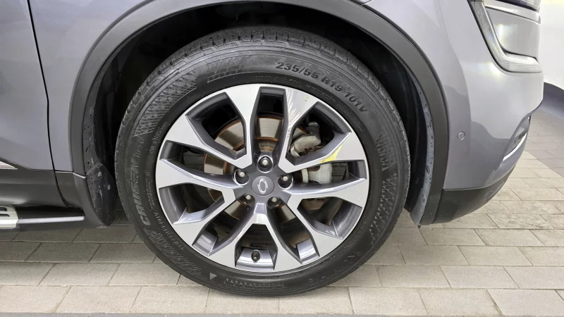 Renault QM6