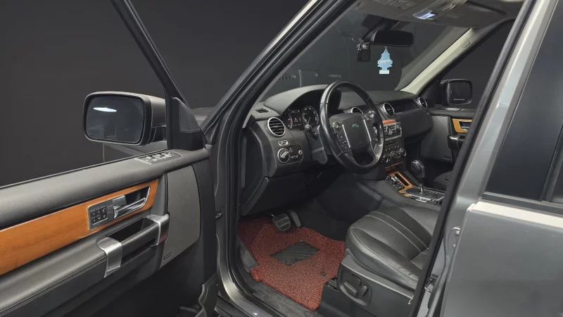 Land Rover DISCOVERY