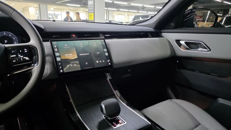 Land Rover Range Rover Velar