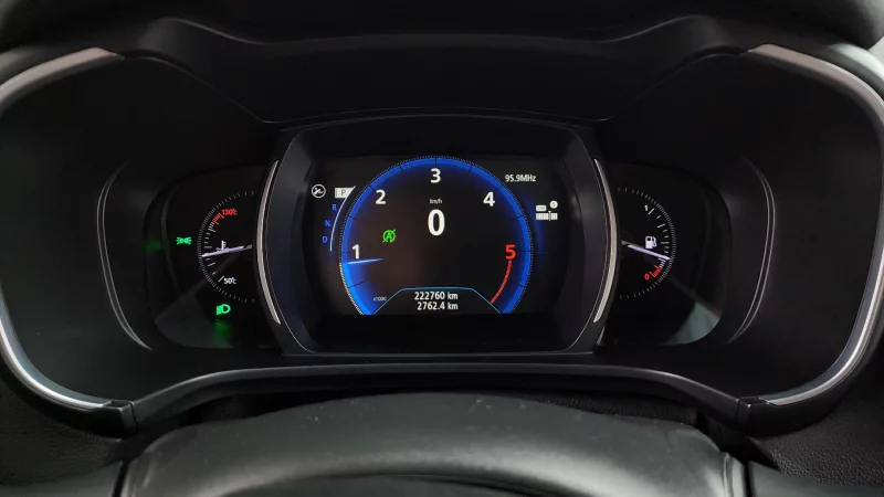 Renault QM6