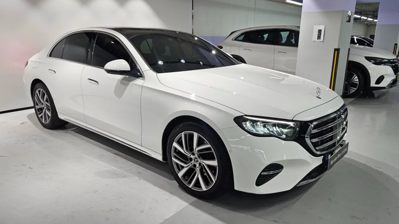 Mercedes-Benz E-Class