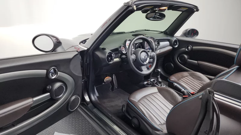 MINI Cooper Convertible