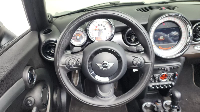 MINI Cooper Convertible