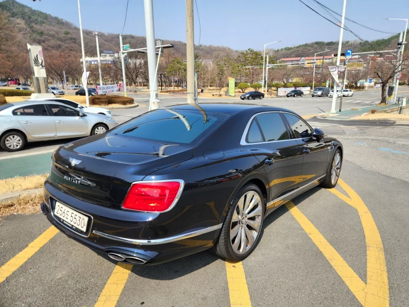 Bentley Flying Spur