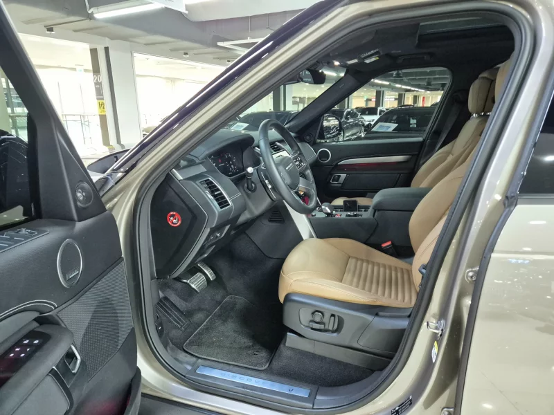 Land Rover DISCOVERY