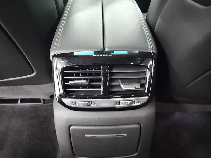 Genesis EQ900