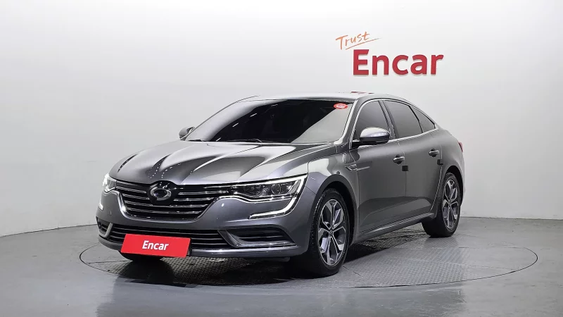 Renault SM6