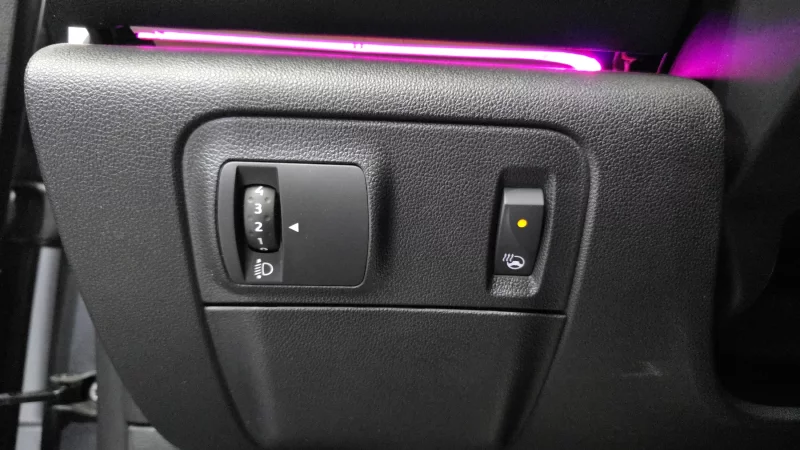 Renault SM6