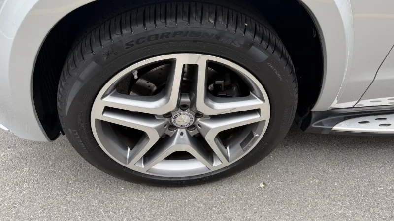 Mercedes-Benz GLS-Class