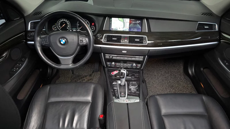 BMW 5-Series Gran Turismo