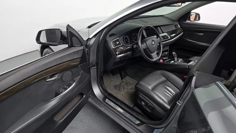 BMW 5-Series Gran Turismo