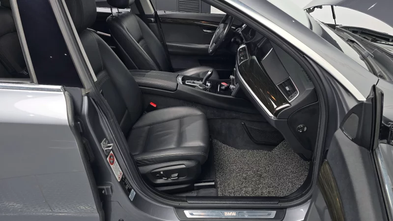 BMW 5-Series Gran Turismo