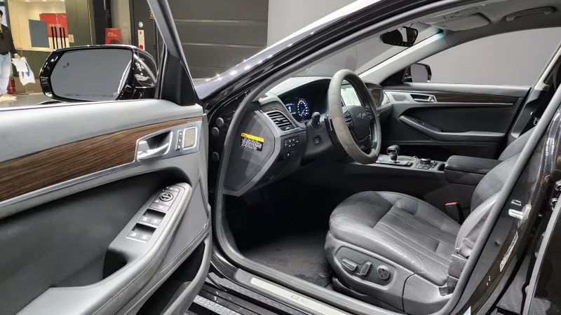 Genesis G80