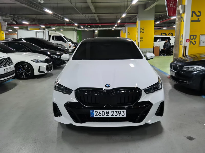 BMW 5-Series