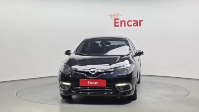Renault SM3