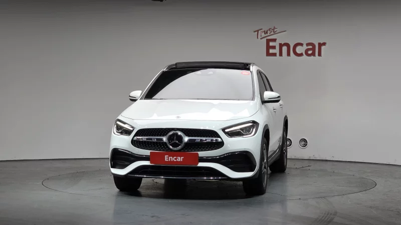Mercedes-Benz GLA-Class