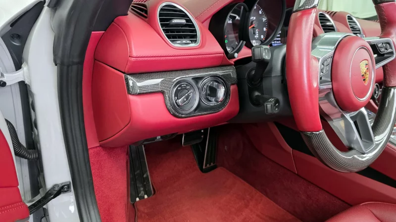 Porsche Boxster