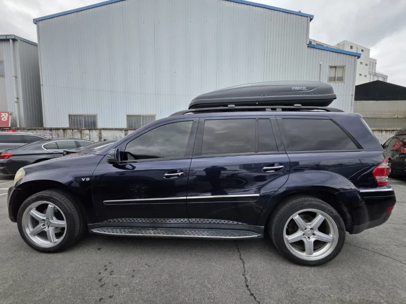 Mercedes-Benz GL-Class