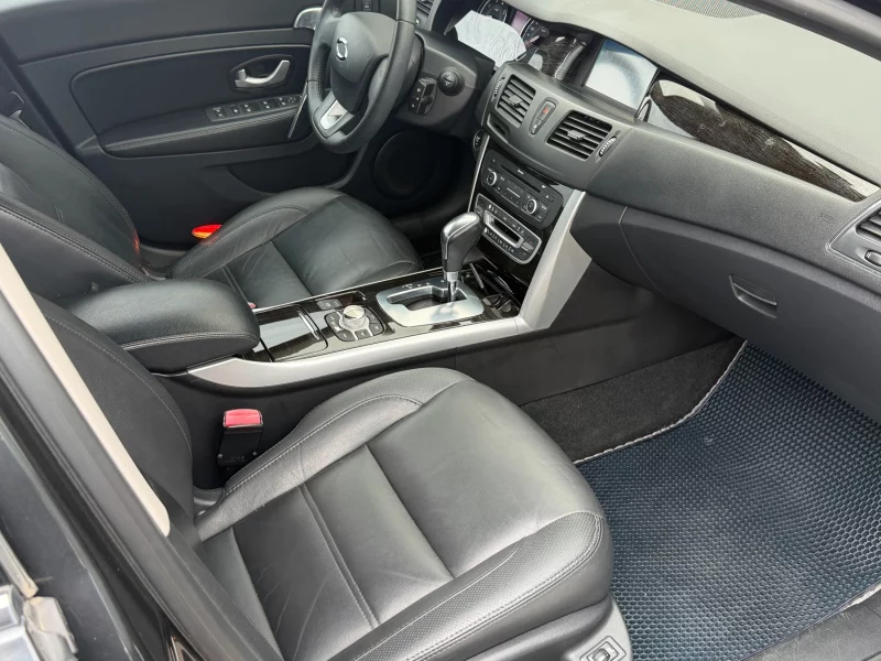 Renault SM5