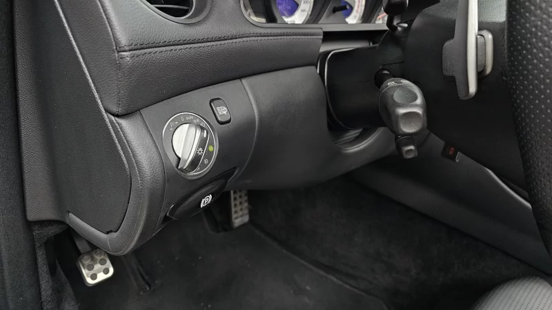 Mercedes-Benz SL-Class