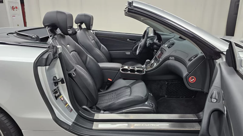 Mercedes-Benz SL-Class