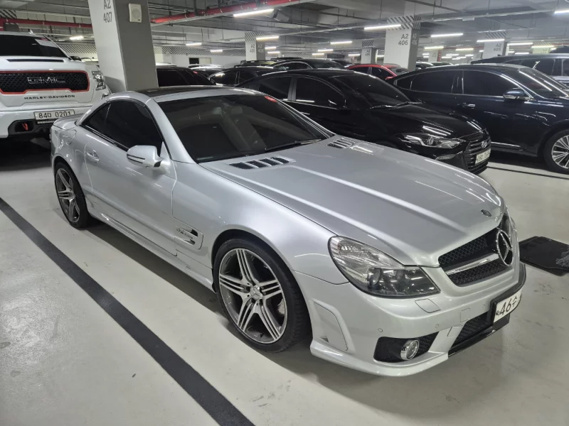 Mercedes-Benz SL-Class