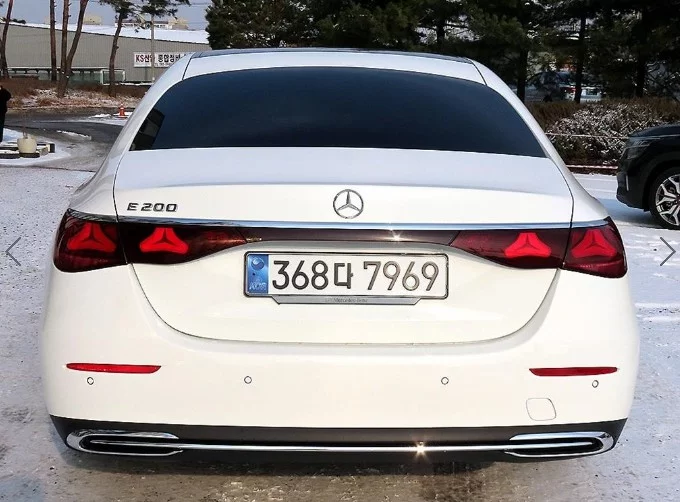 Mercedes-Benz E-Class