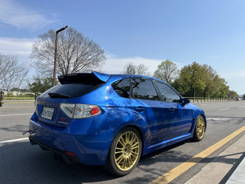Subaru IMPREZA