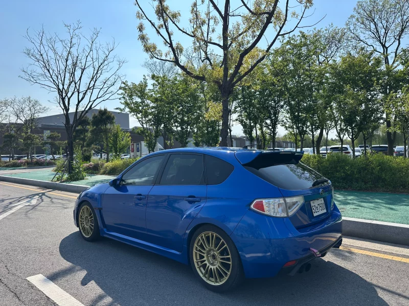 Subaru IMPREZA