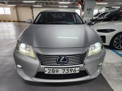 Lexus ES300h