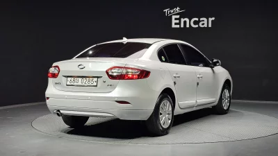 Renault SM3
