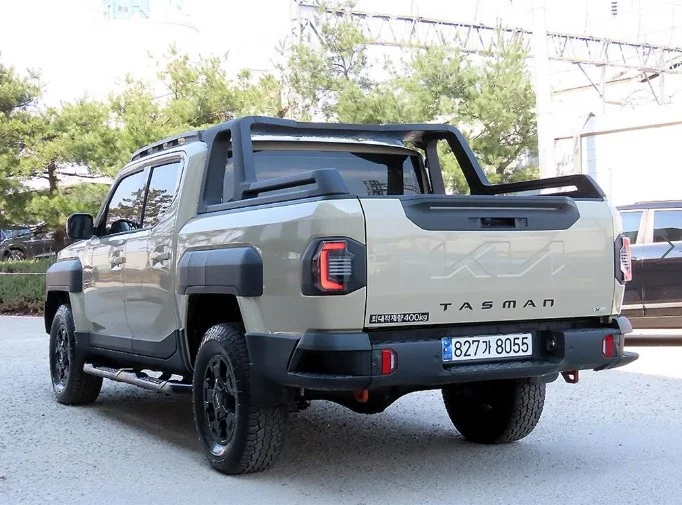 Kia Tasman