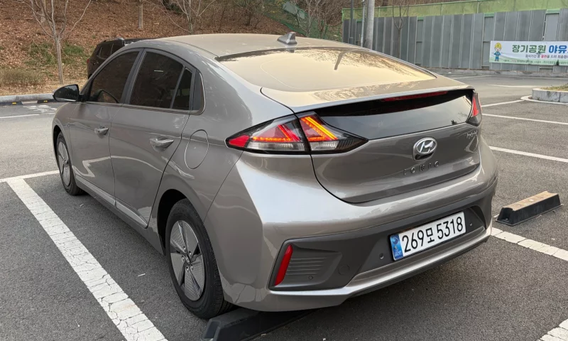 Hyundai Ioniq