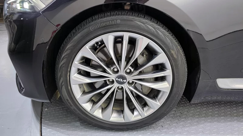Kia K9