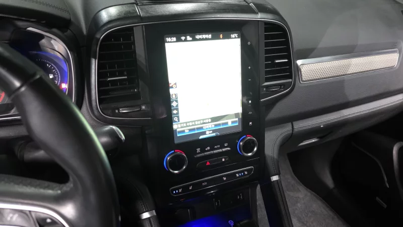 Renault QM6