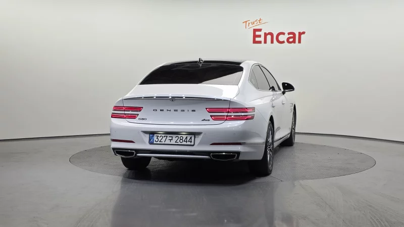 Genesis G80
