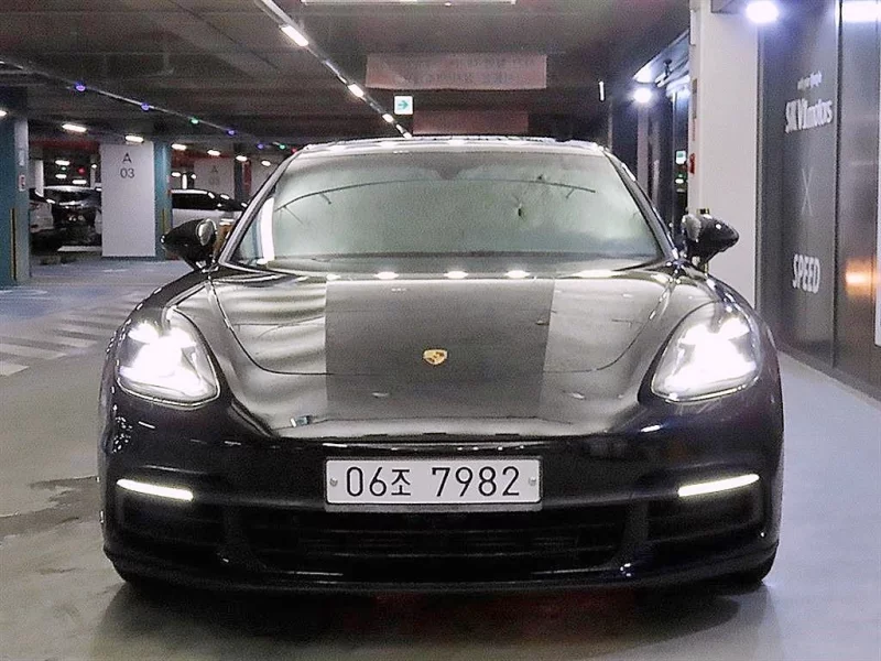 Porsche Panamera