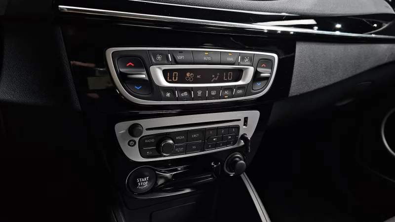 Renault SM3