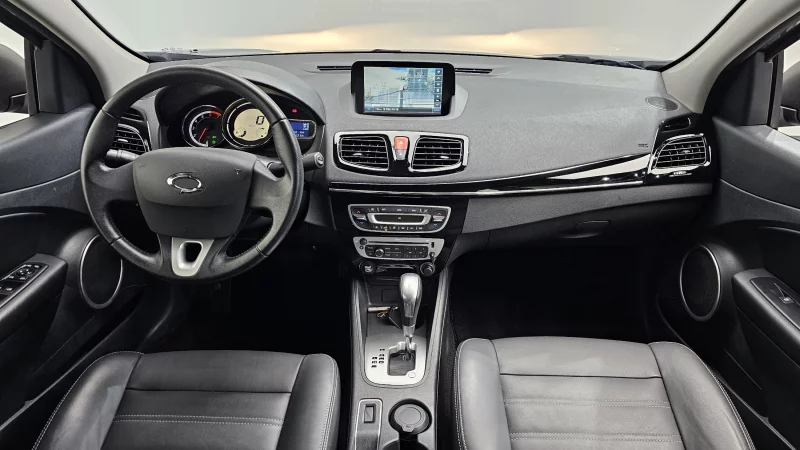 Renault SM3
