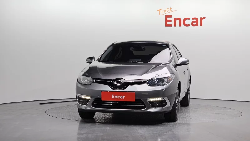 Renault SM3