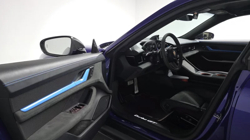 Porsche Taycan