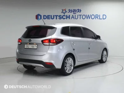Kia Carens