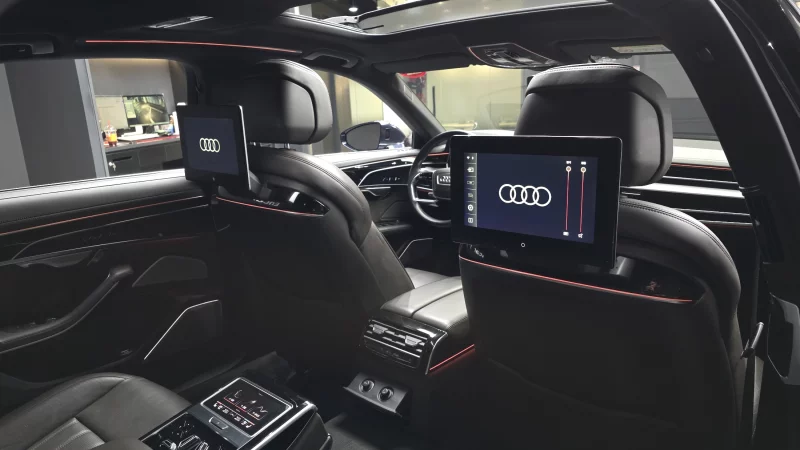 Audi A8