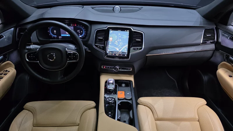 Volvo XC90