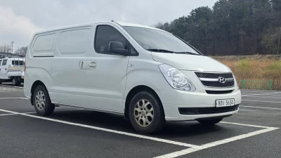 Hyundai Grand Starex