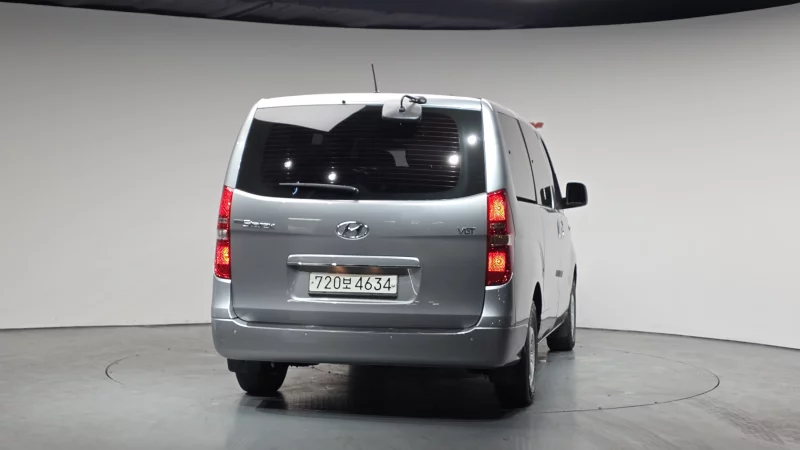 Hyundai Grand Starex